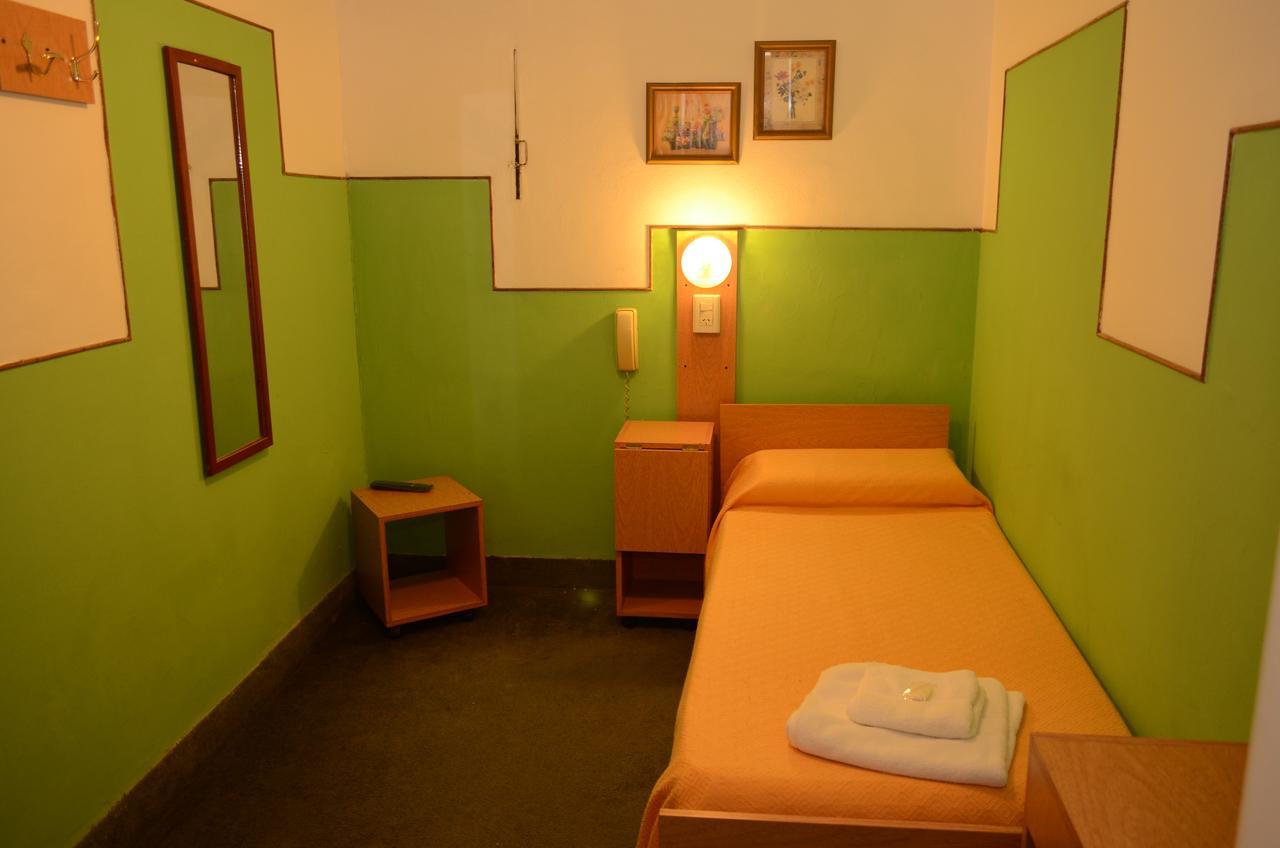 Hotel Residencial Don Marcos Parana Bagian luar foto